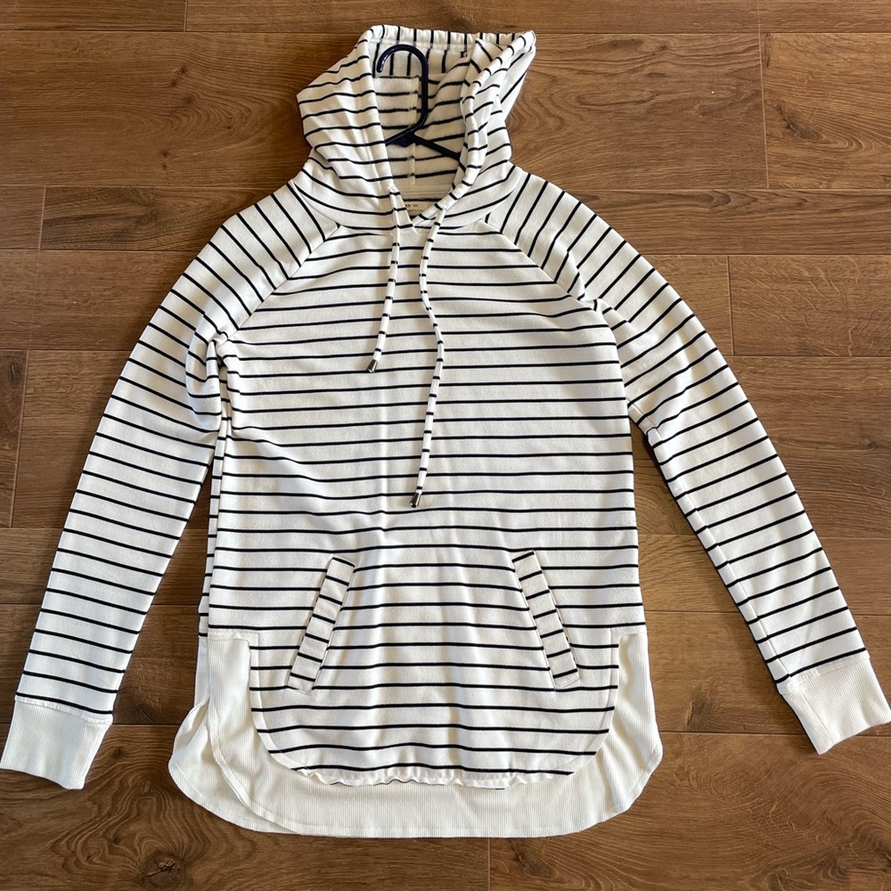 Maurices XS Striped Sweatshirt Dress